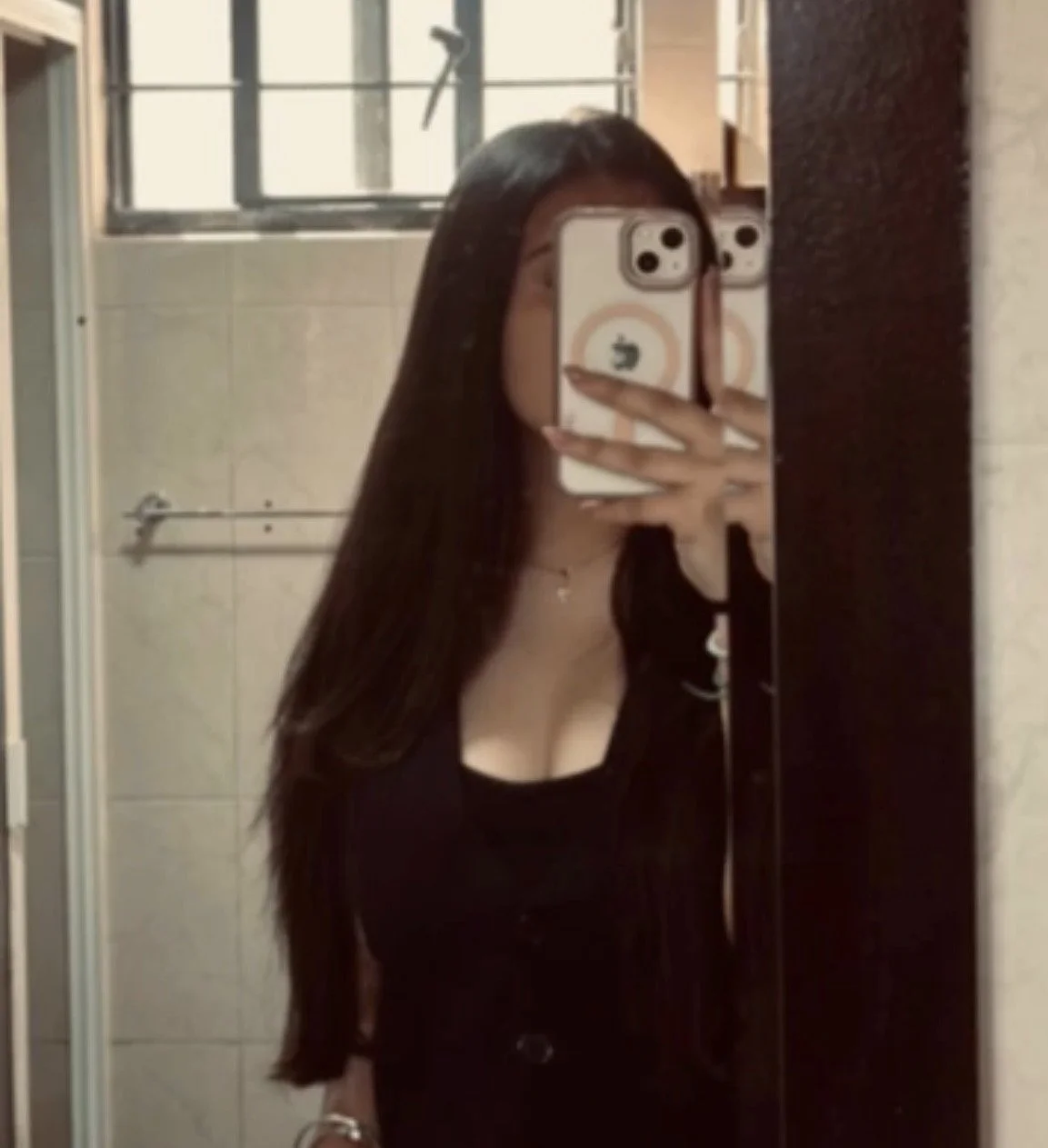Ex novia image 4