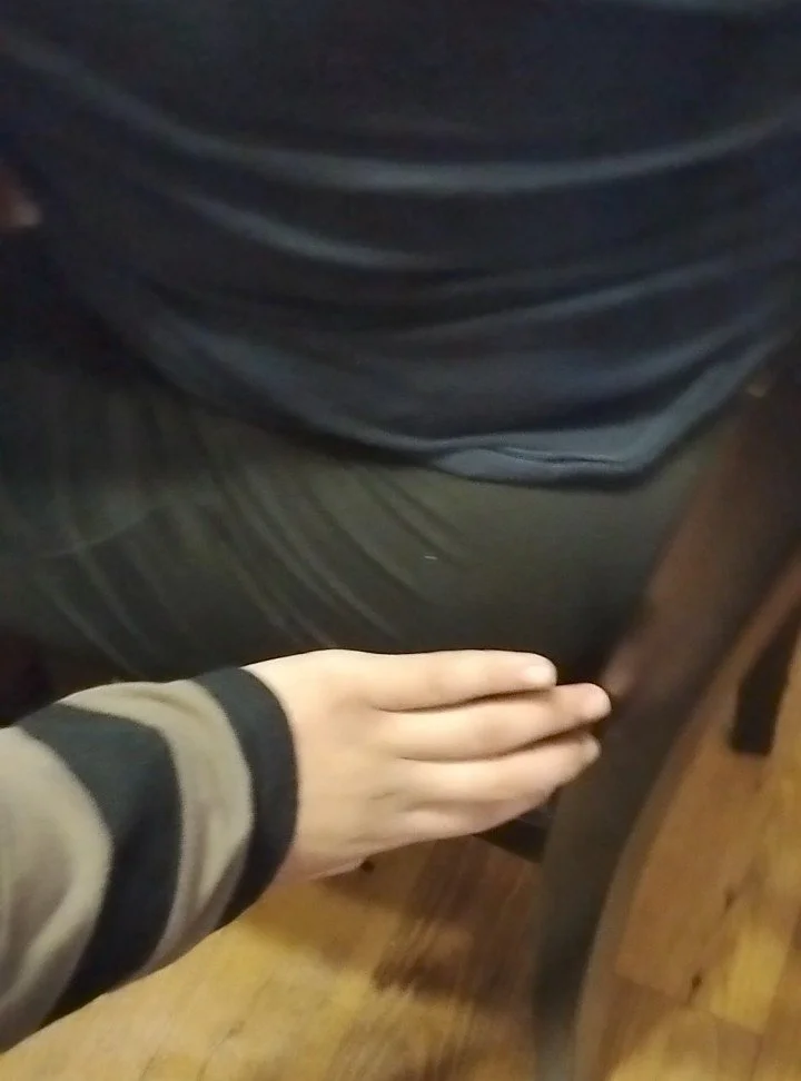 Eating with dumb sister 🤤 image 6