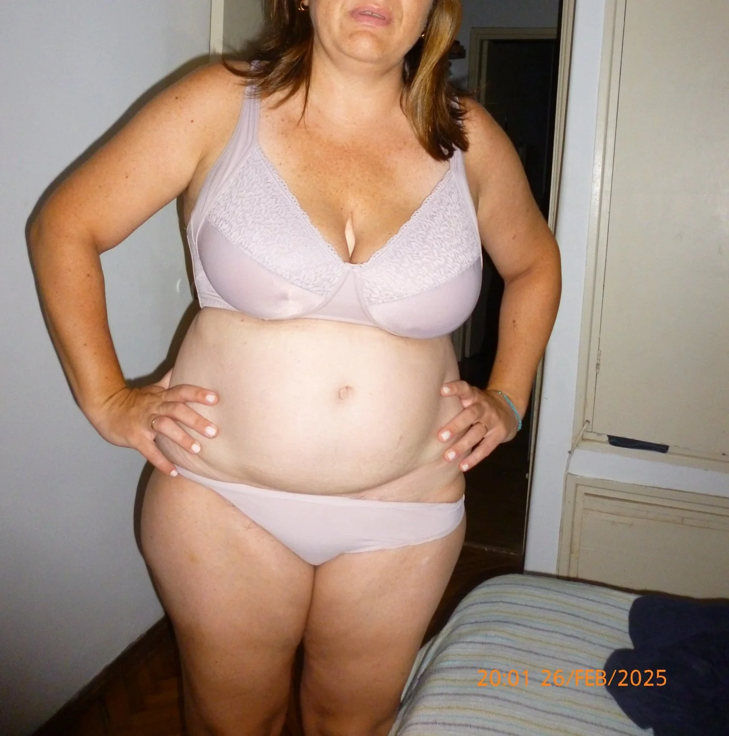 Soccer mom, still fuckable? Opinions, having given birth 4 times at 46 years old image 8