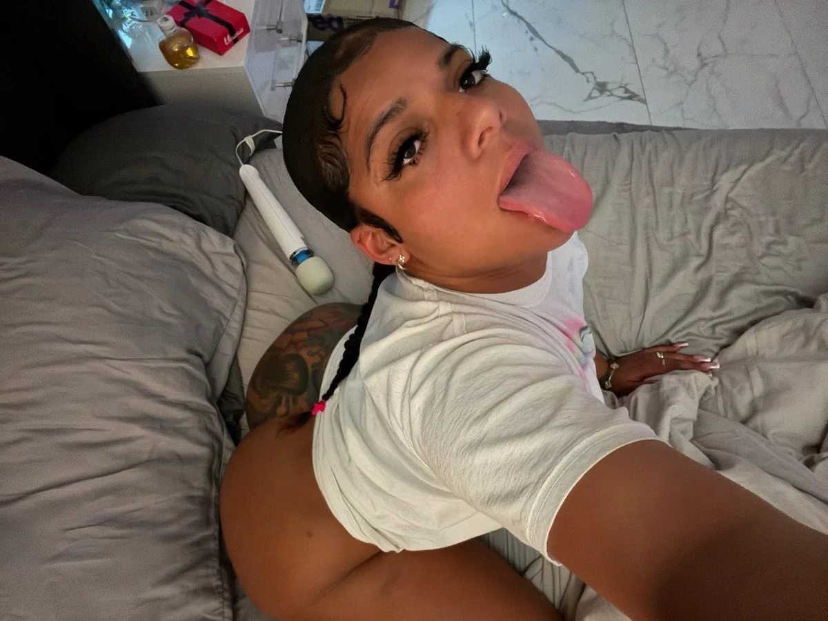 KKVS Mikayla Saravia SEXY image 31