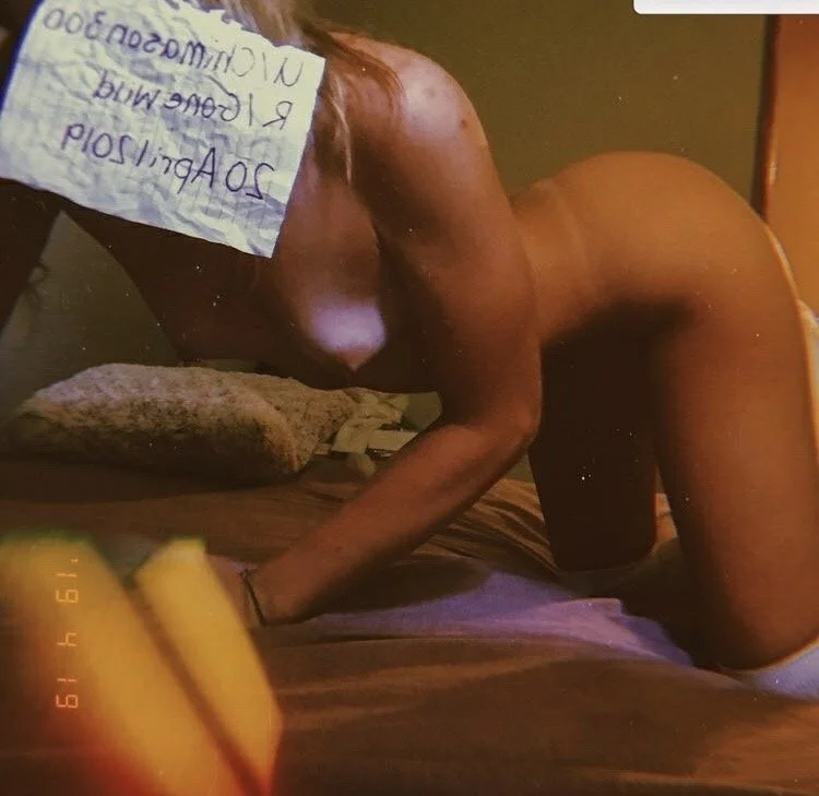 Skinny Blonde Leak image 20