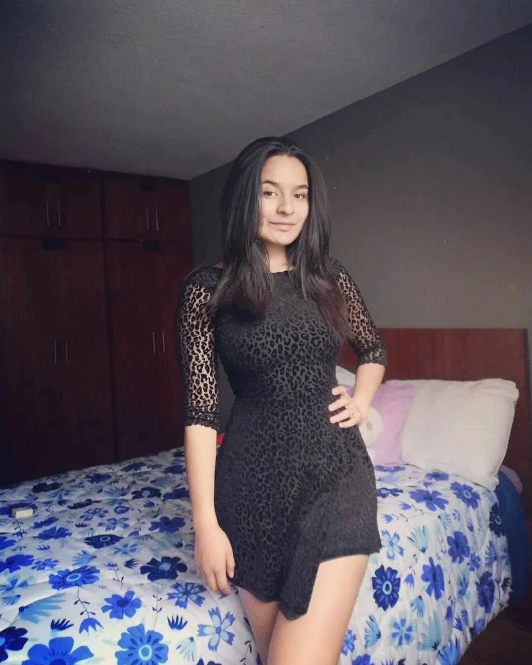 Andrea Quiroz xxx incursionando en el porno 2pt image 15