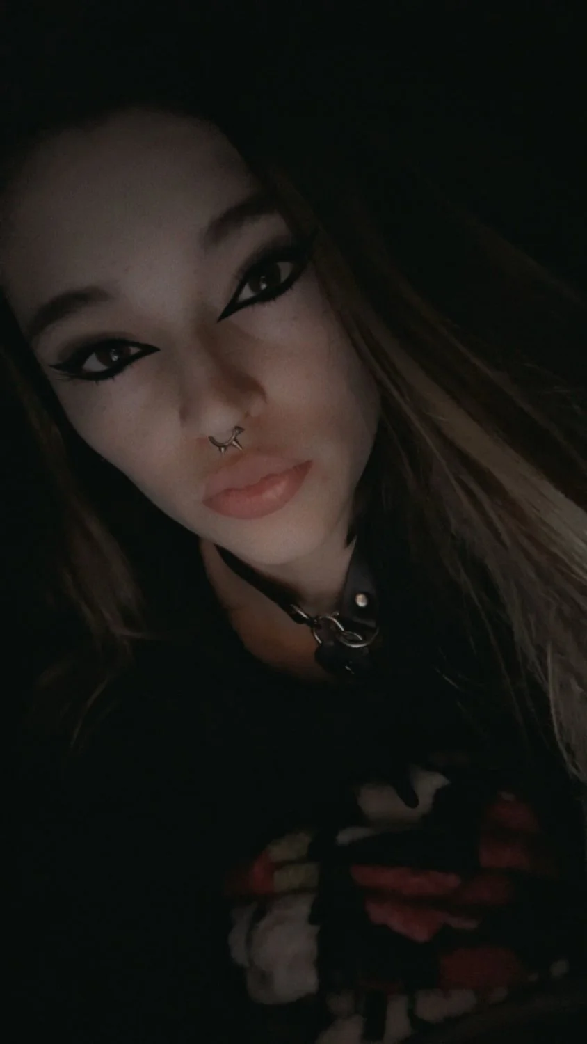 I heard you like skinny girls? image 2