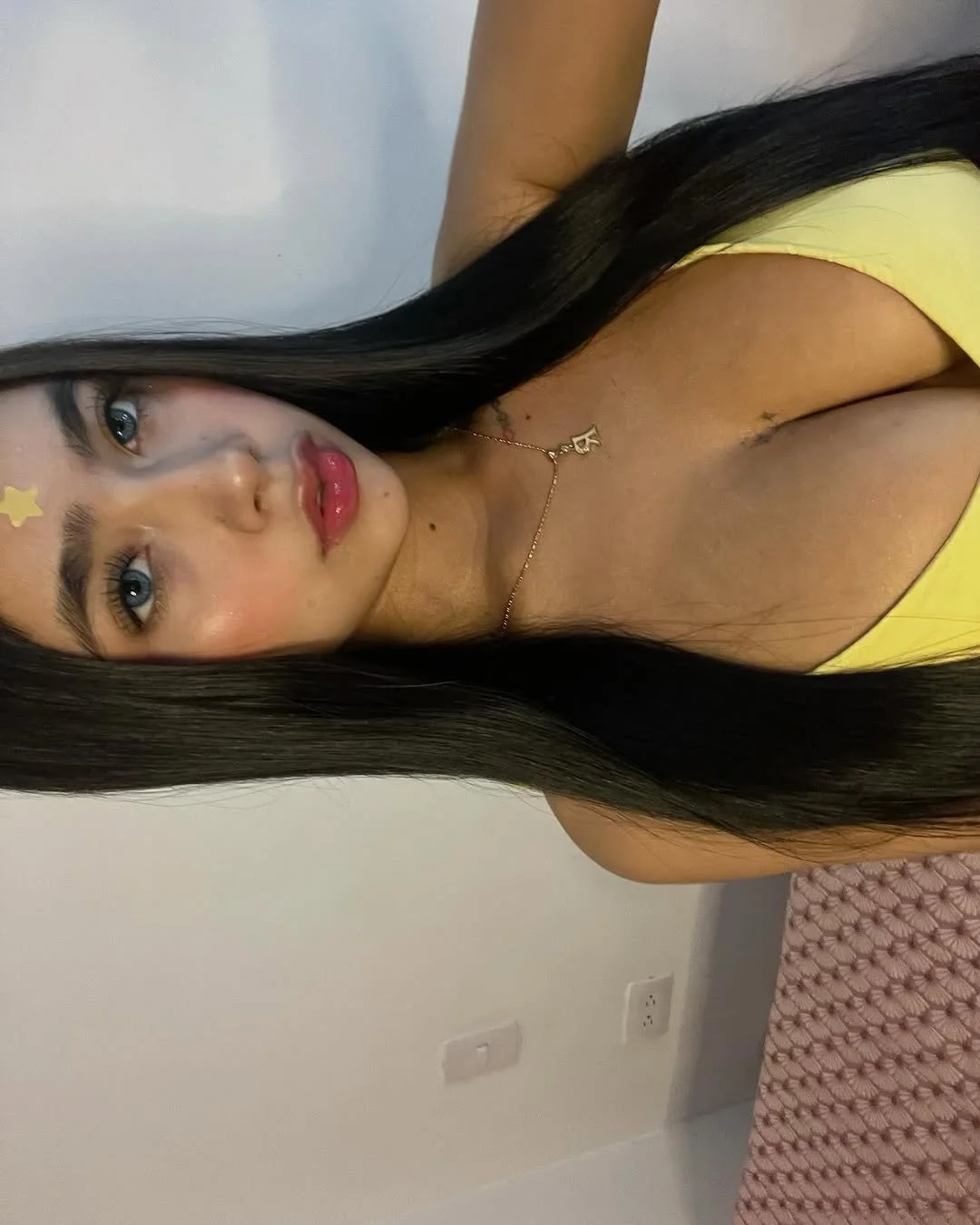 latina teen with huge tits image 27