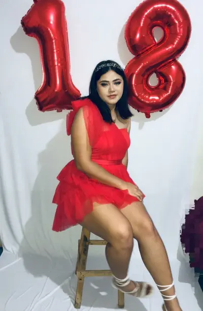Yeimi, una rica putita cover image