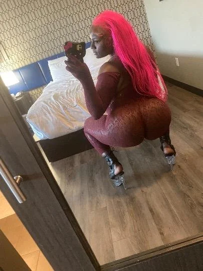 Top Tier Chocolate college coochie image 40