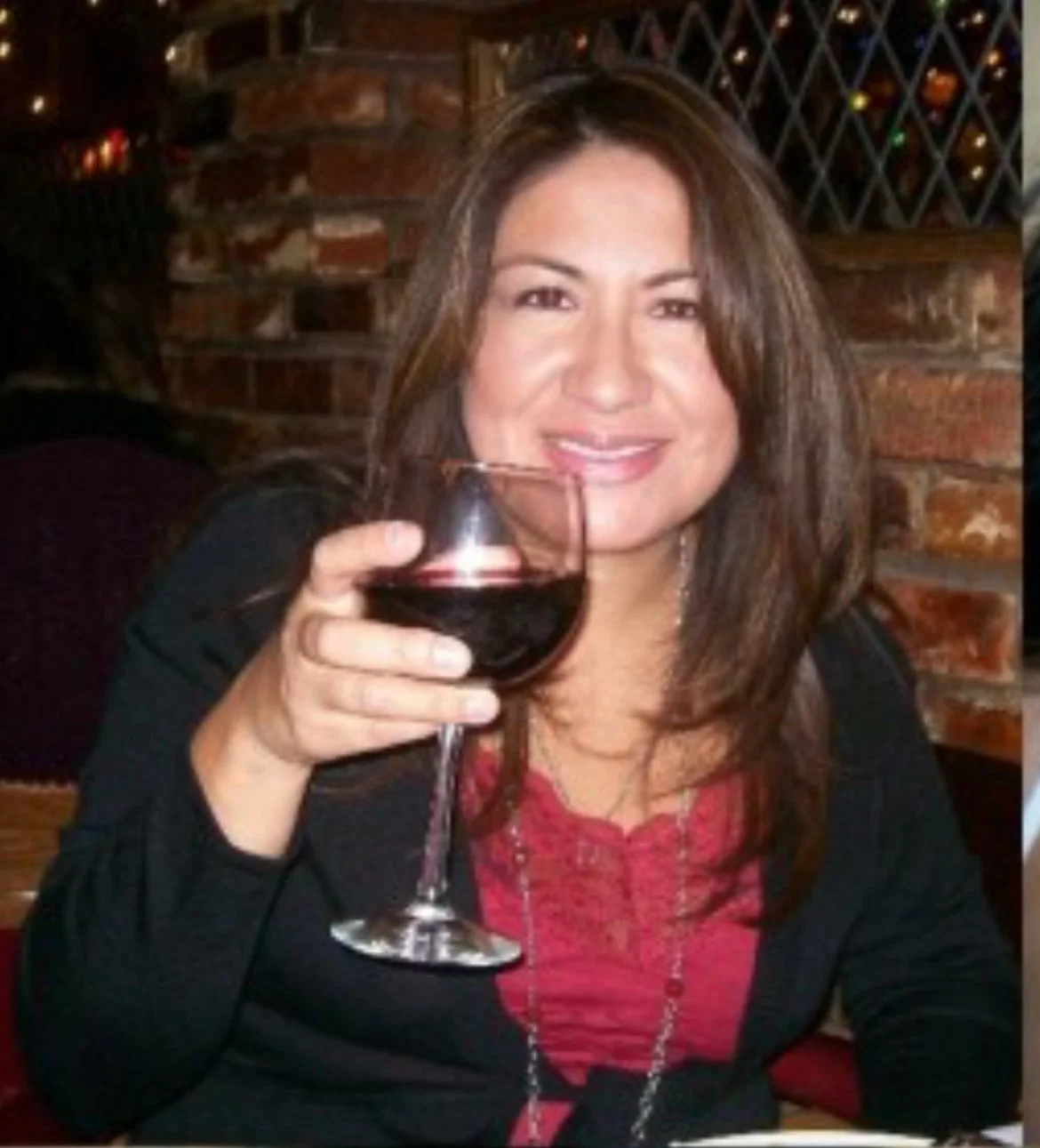 Sexy Latina MILf Lisa image 2