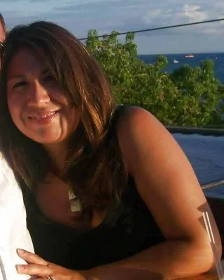 Sexy Latina MILf Lisa image 6