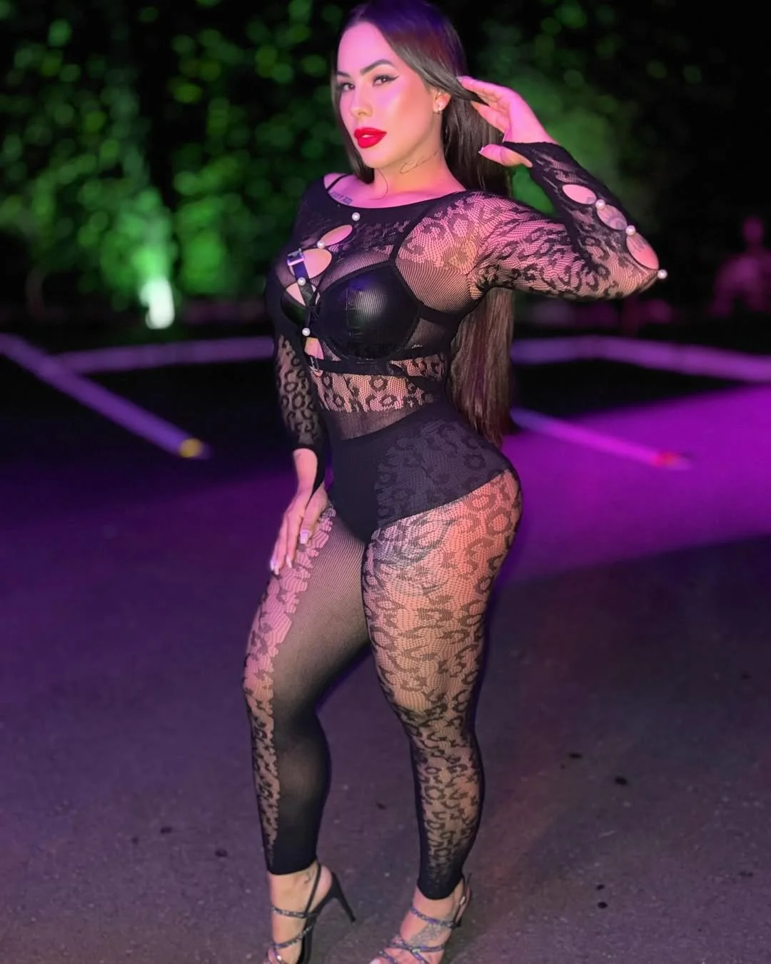 Jülïänª Älvēs Morena Milf Deliciosa image 2