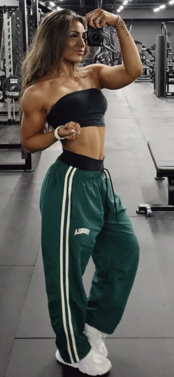 Fitness influencer image 2