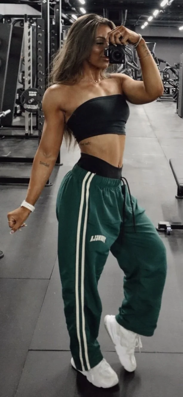 Fitness influencer image 3