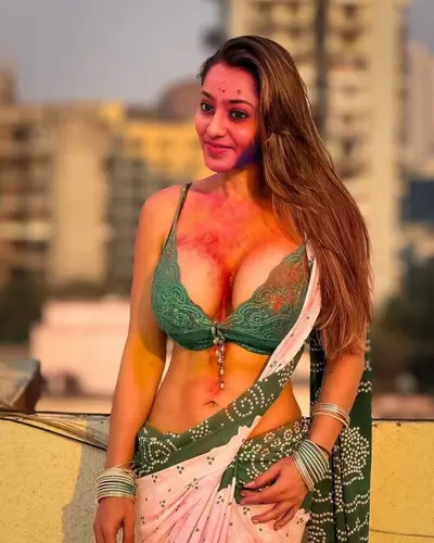 Amateur Indian wife from Goa celebrates Holi cover image