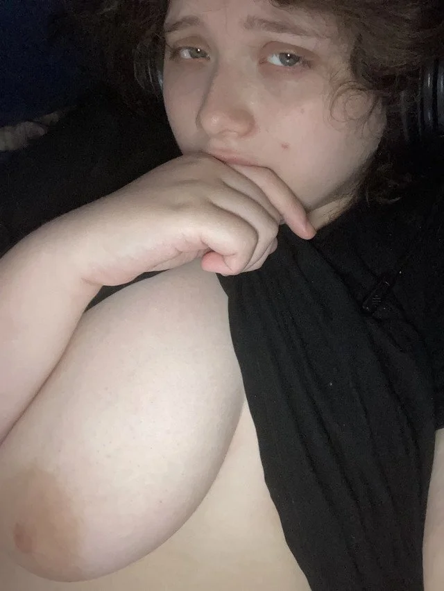 Fat fuckpig begged me to post her pics here image 6