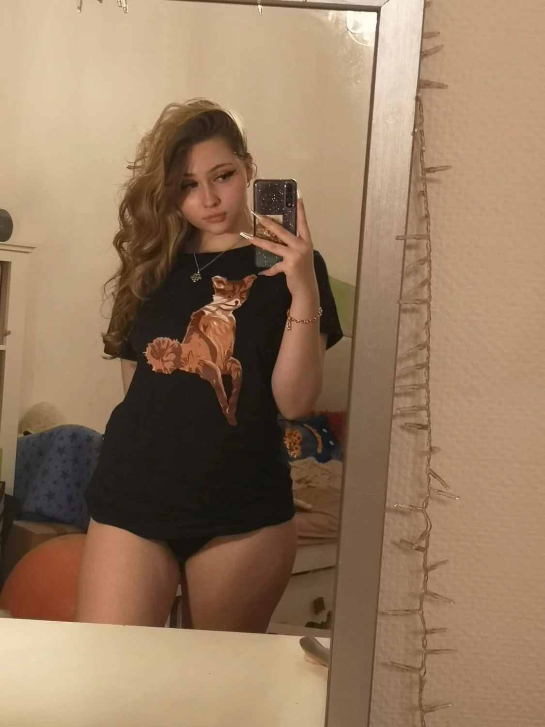 Petite Argentinian blonde Laura Part 1 image 16