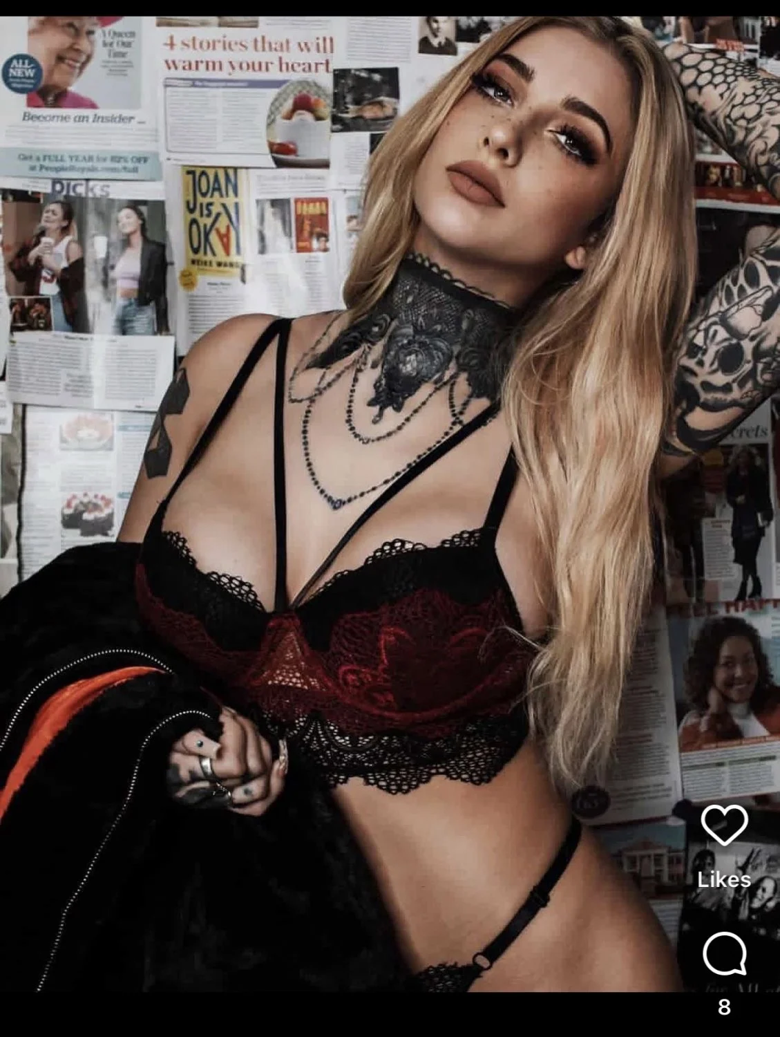 White goth baddie sucks cock image 4
