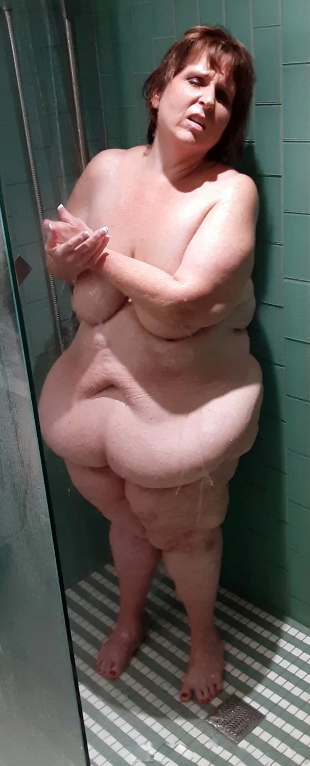 Bbw saggy mature hotwife image 12