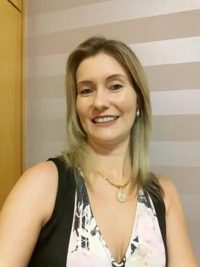 Loira casada caiu na net cover image