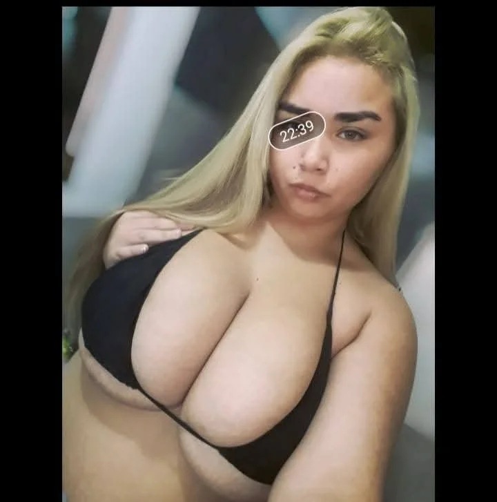 Dickflash a la puta tetona de guada peina image 5