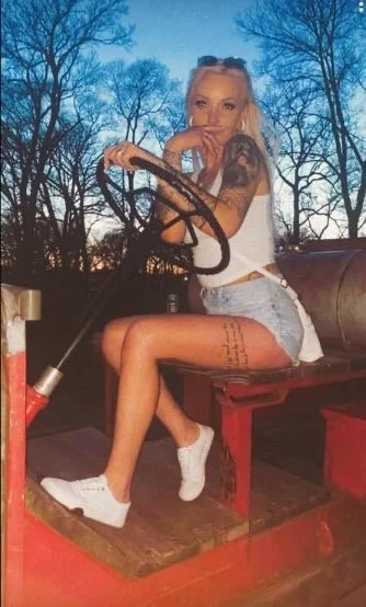 Alyx 26 image 18