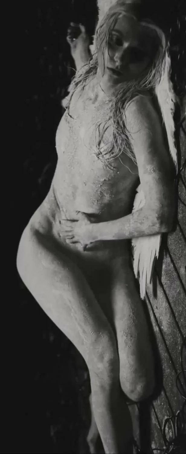 Taylor Momsen 4 image 21