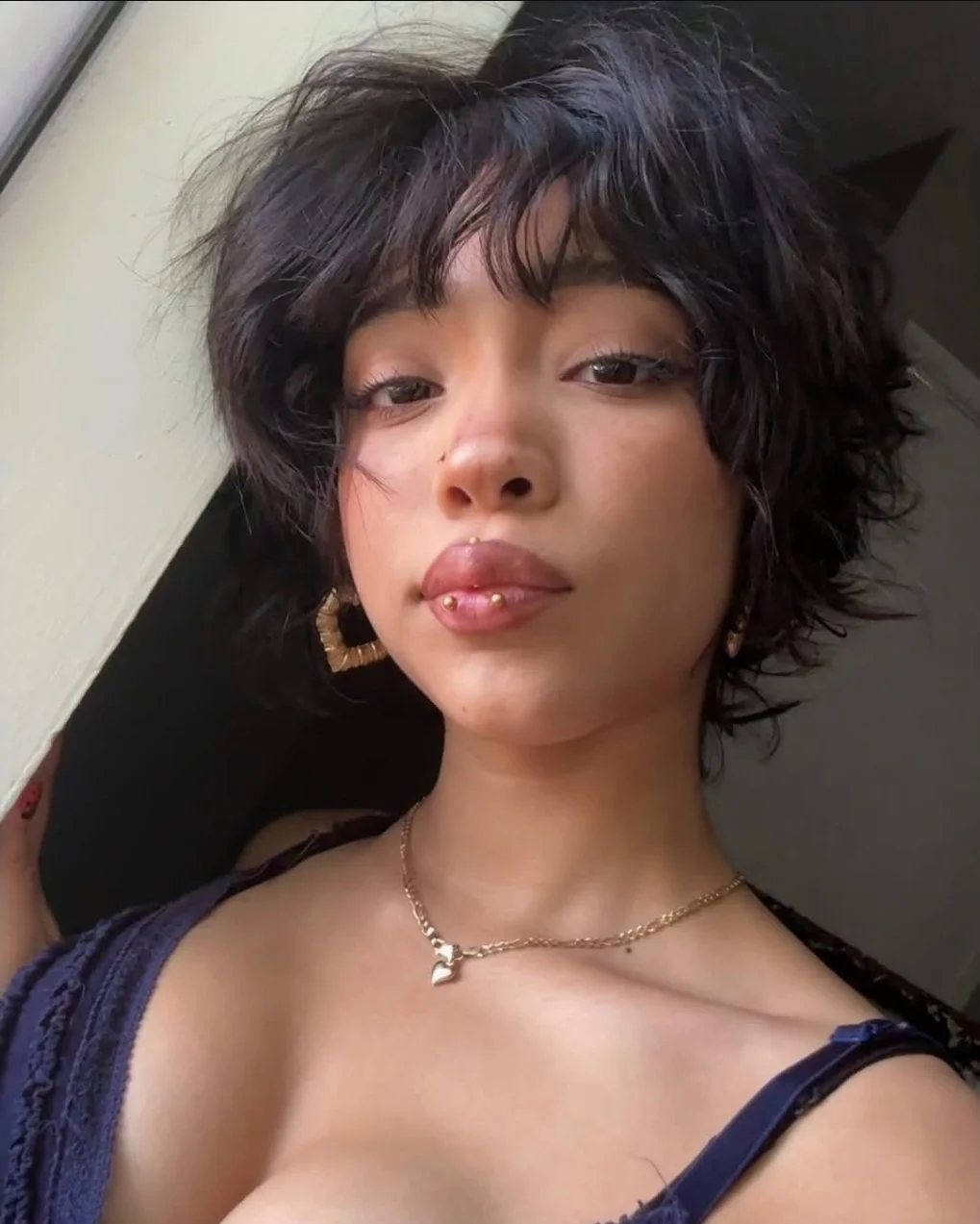 Uploading Pt. 100 image 6