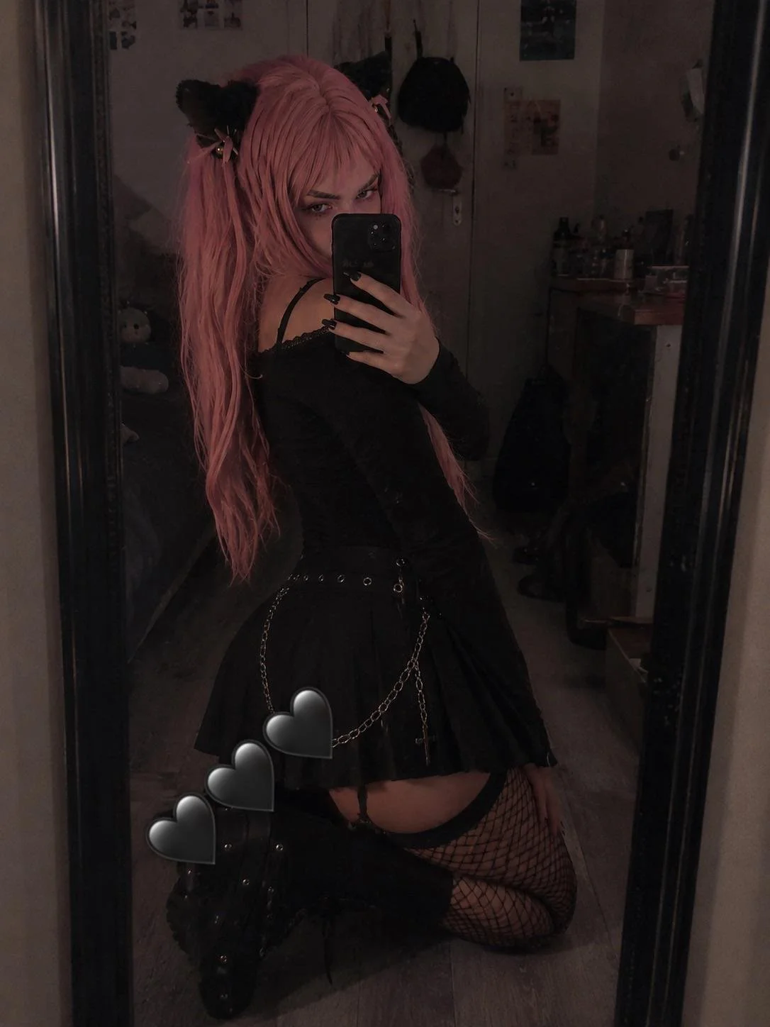 hot femboys image 3