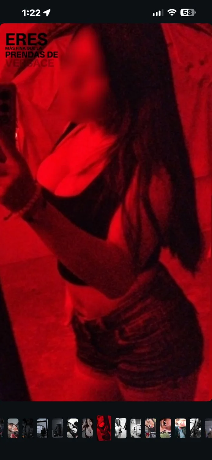 Puta de tetas grandes y deliciosas image 27