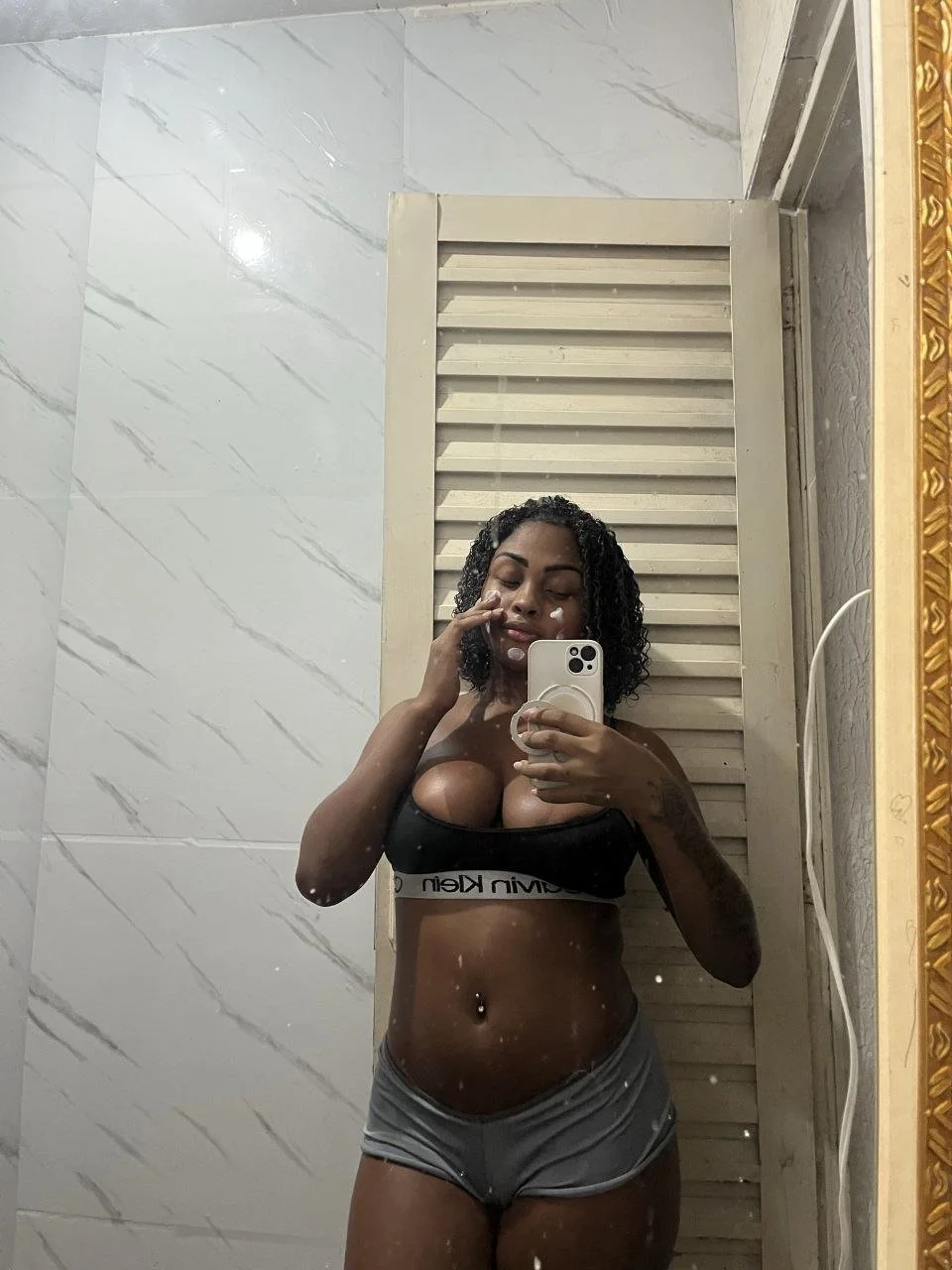 Novinha pretinha carioca cavalona exibe seus peitos!!! novinha, vazou, vazada, amador, rj, vazados, image 3