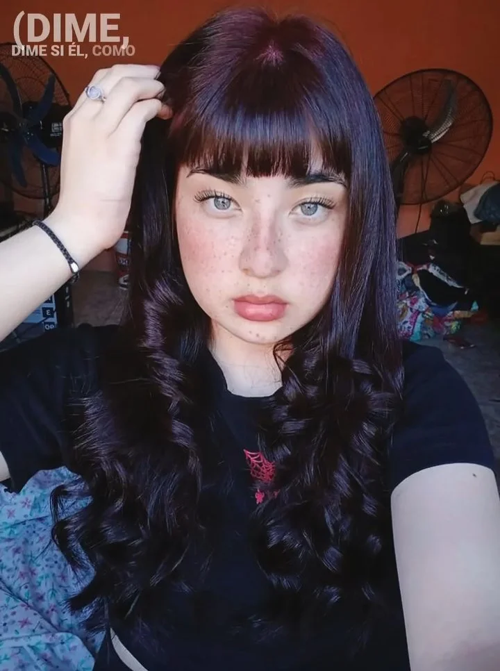 Holis soy zoe, me hablan? Paso mi tiktok image 7
