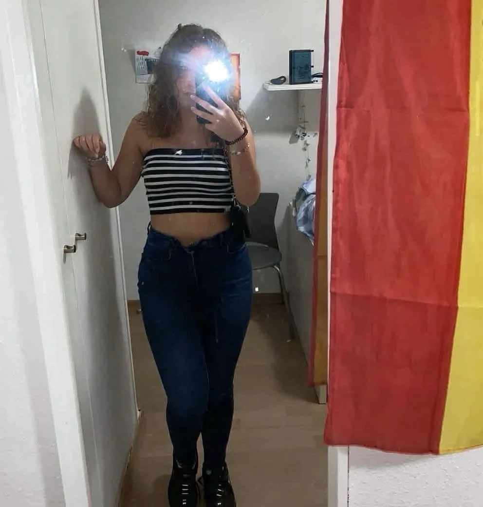 Latina culona ama parar vergas image 6