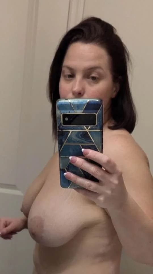 Tiffinay image 19