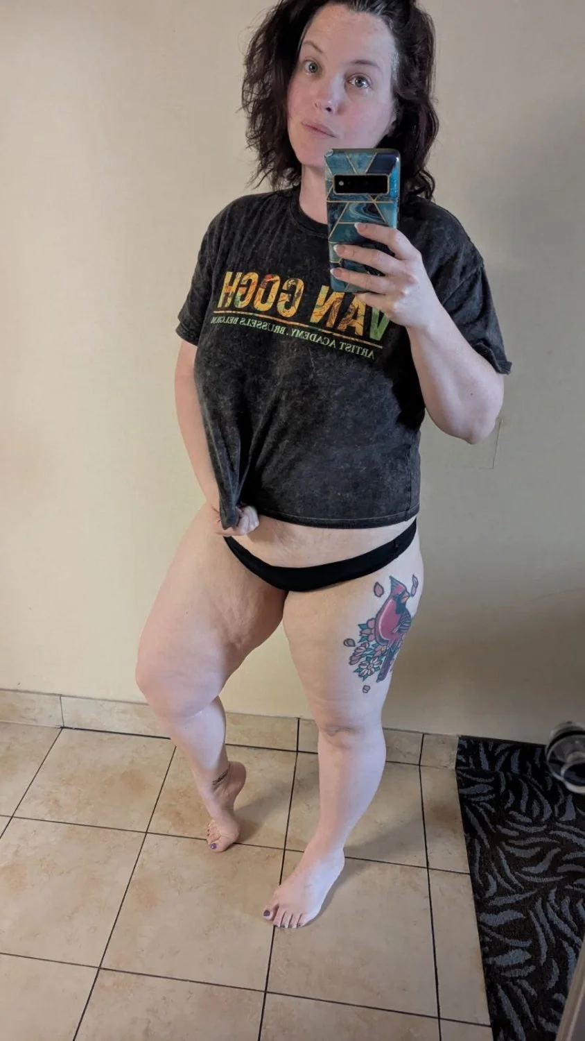 Tiffinay image 21