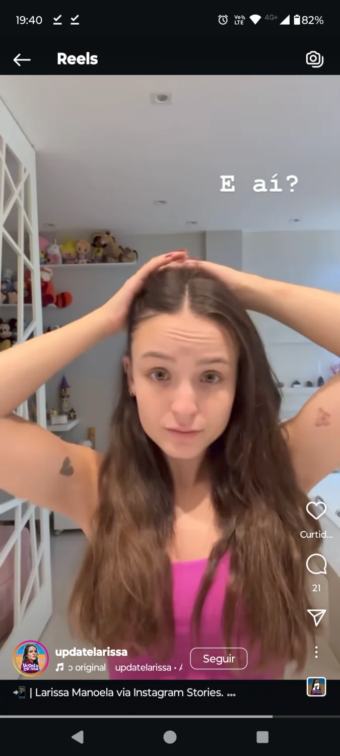 Larissa Manoela exibida mostrando axilas image 20