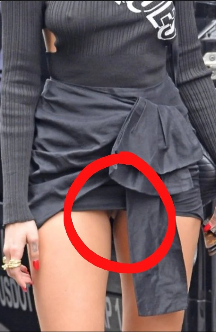 Dua Lipa image 11