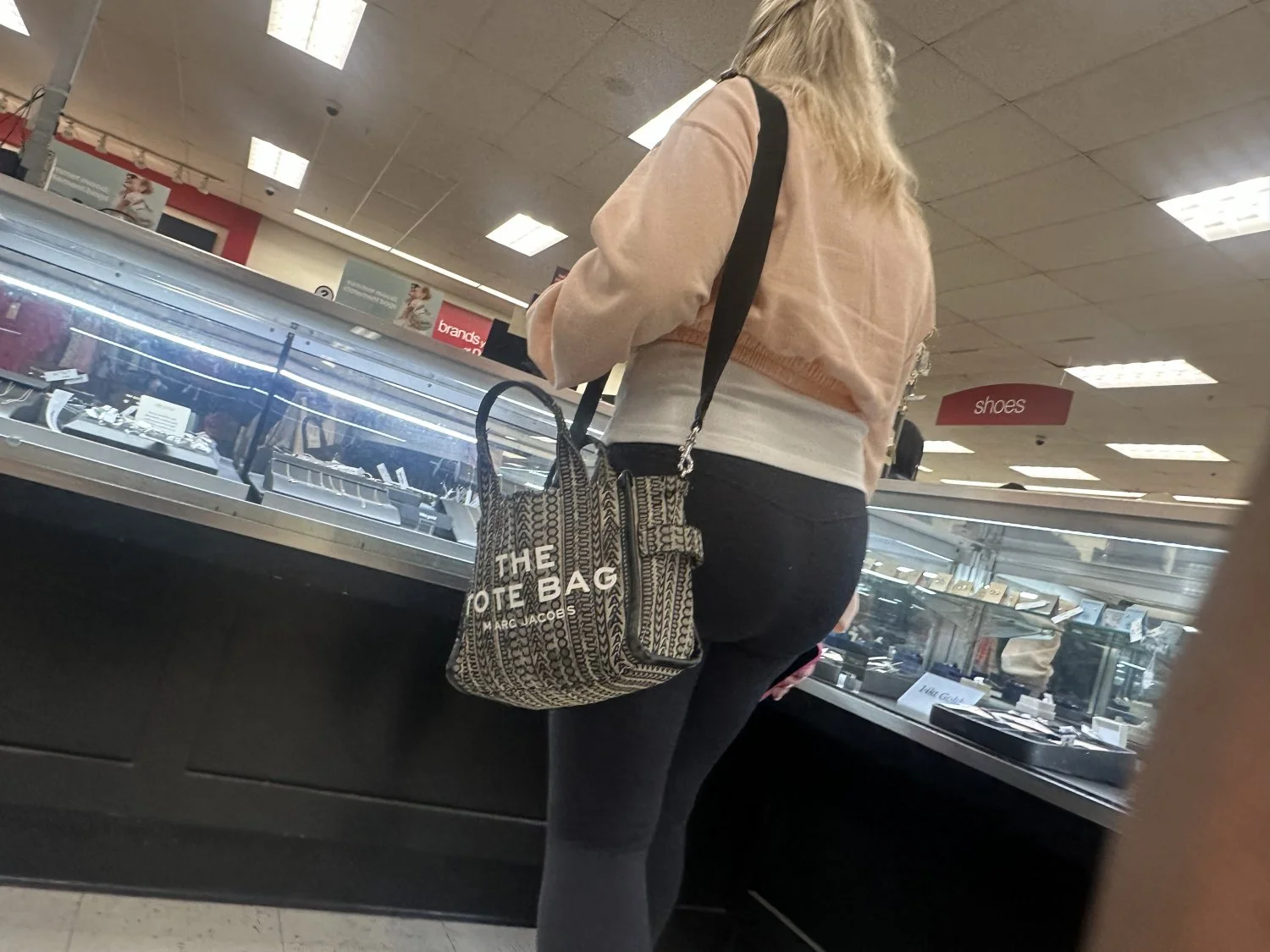 big booty pawg milf image 3