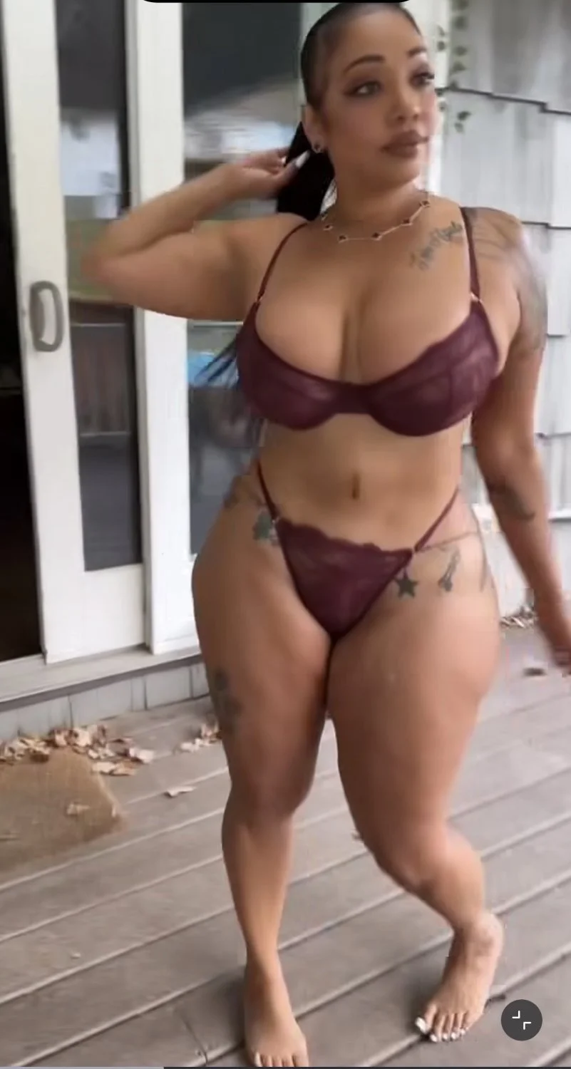 Cleavage n Ebony Butt!! image 18