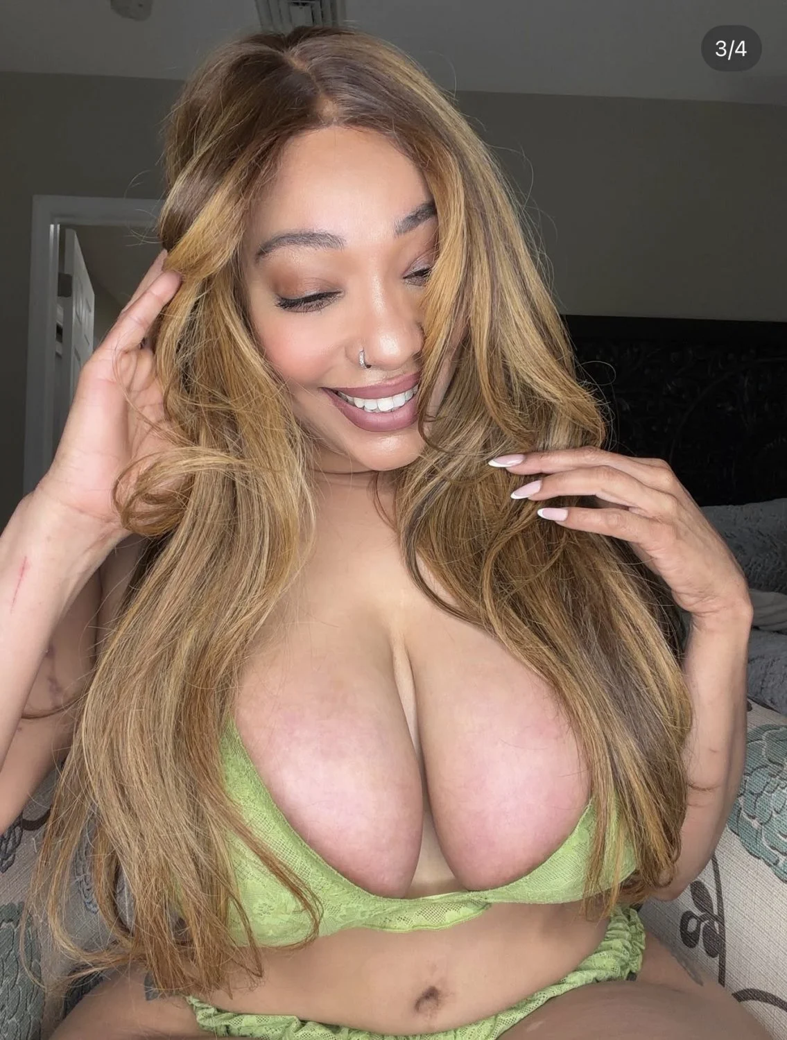 Cleavage n Ebony Butt!! image 36