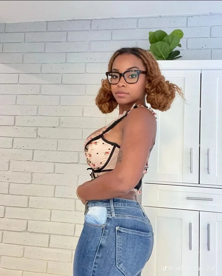 Ebony Boobs Zuri Bella Rose image 22