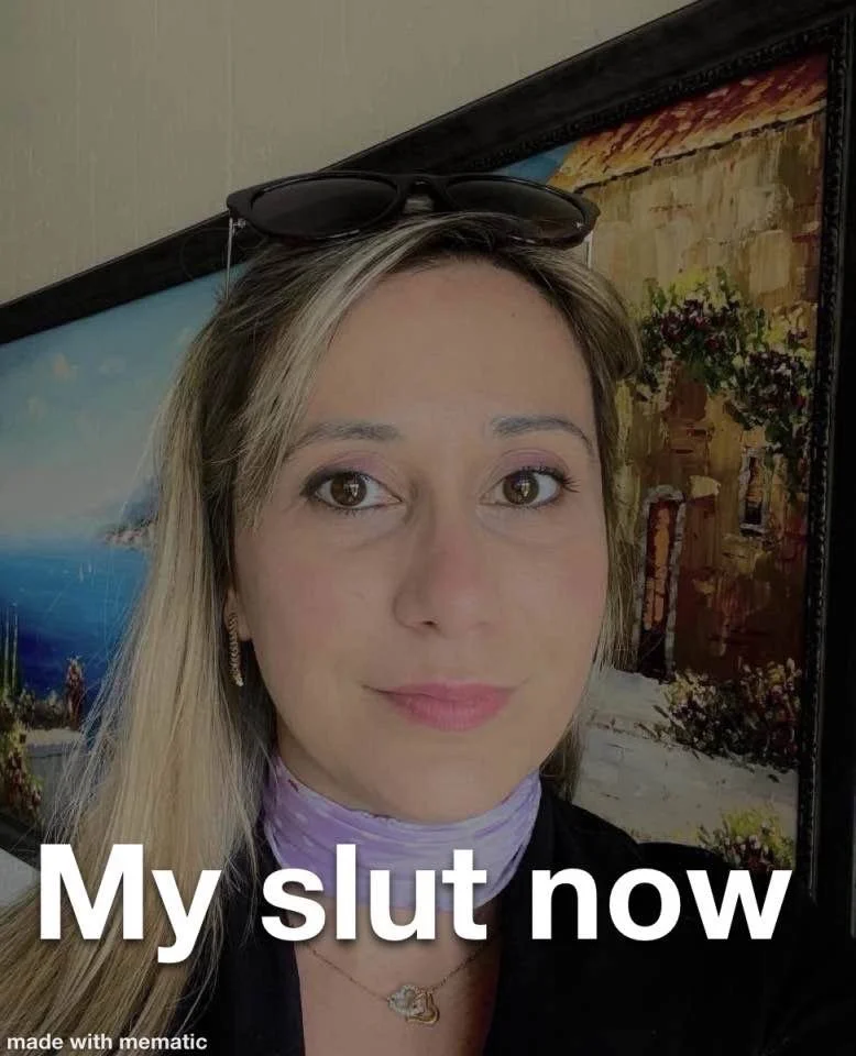 This clueless shy wife has no idea she is being made famous. image 2