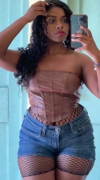 Toya the fat ass slut image 10