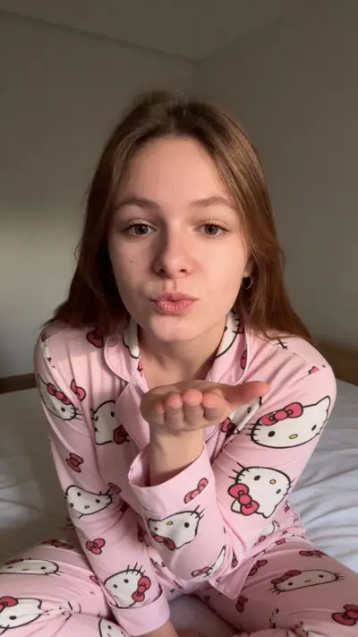 🔞 sexy petite body grinding nude wet pussy 💦🍑 Check my OF cover image