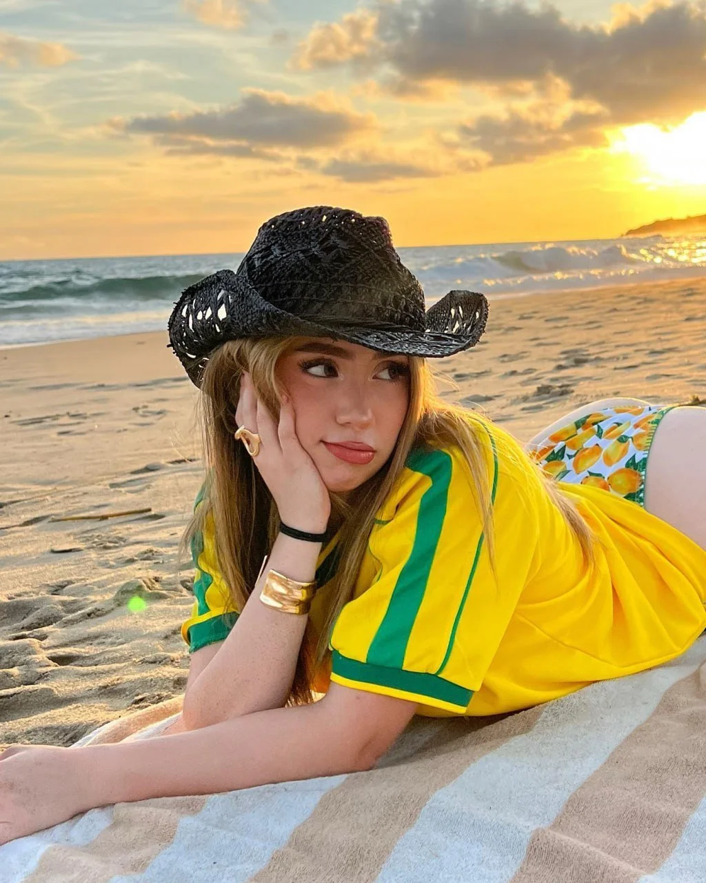 Karen torres hot 🥵🔥 image 12