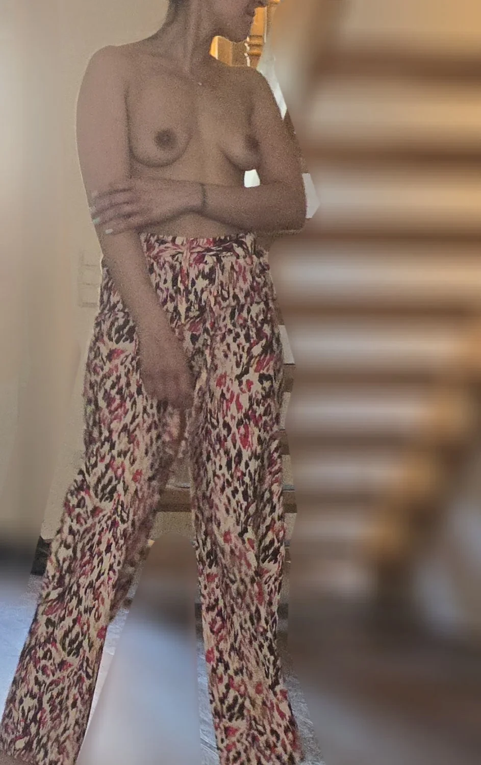 My hott sister-in-law 🍑🍑🍒🍒🥵🔥💦 image 2