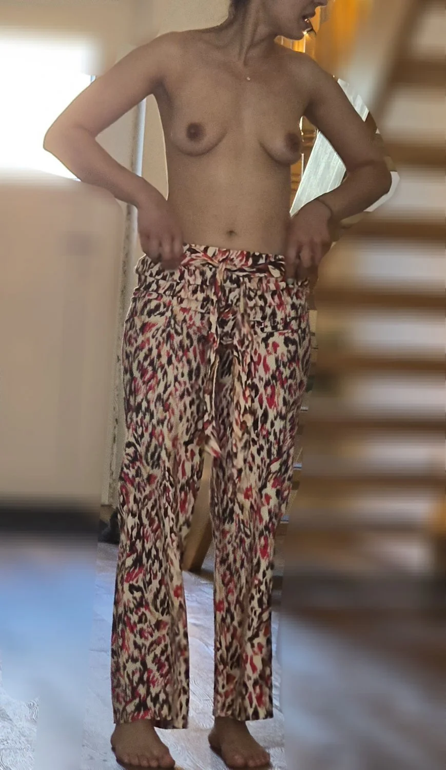 My hott sister-in-law 🍑🍑🍒🍒🥵🔥💦 image 4