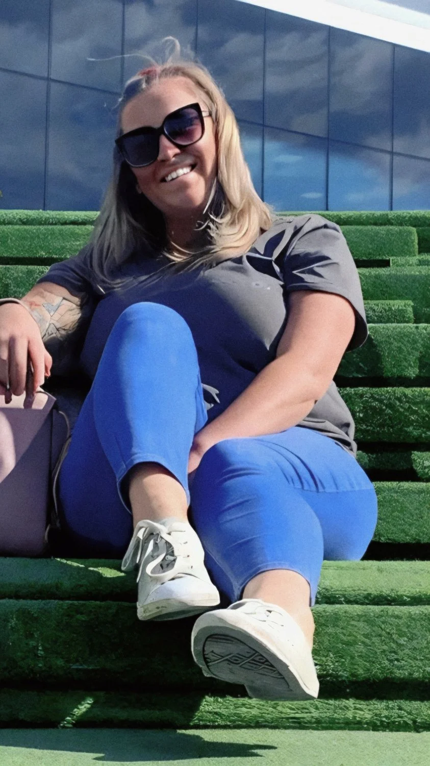 Shannon the Milf webslut craves the exposure image 12