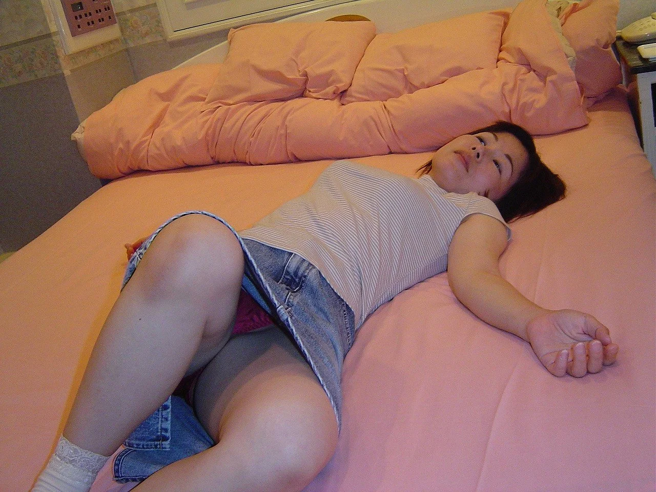 Japanese wife Yukiko pt-1 image 26