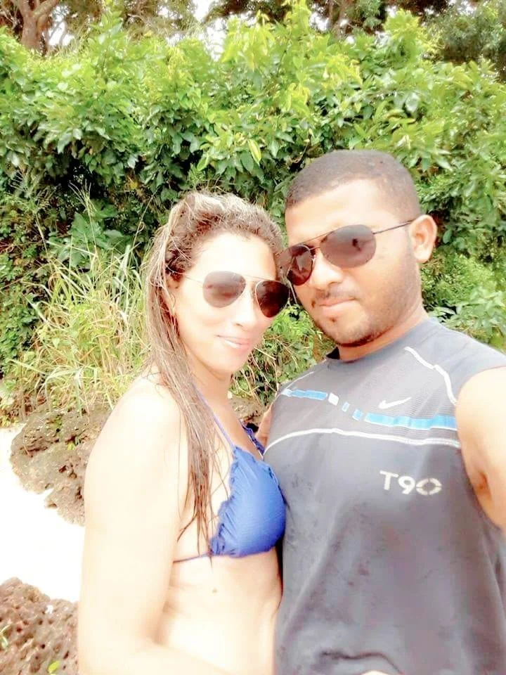 ARROMBEI a gerente do parque shopping Belém vagabunda coroa não aguentou meu picão no cu e gritou😈 main image