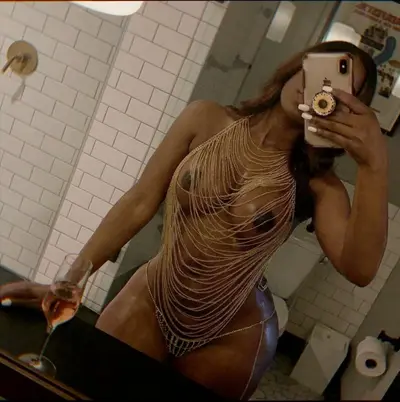 Sexy Ebony Latina IG Vixens cover image
