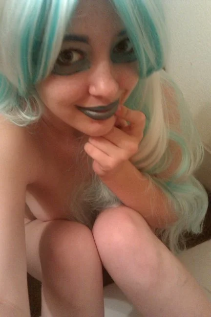 Busty Girlfriend Showing Off image 17