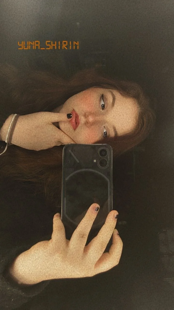 Shirin public slut wants your attention main image